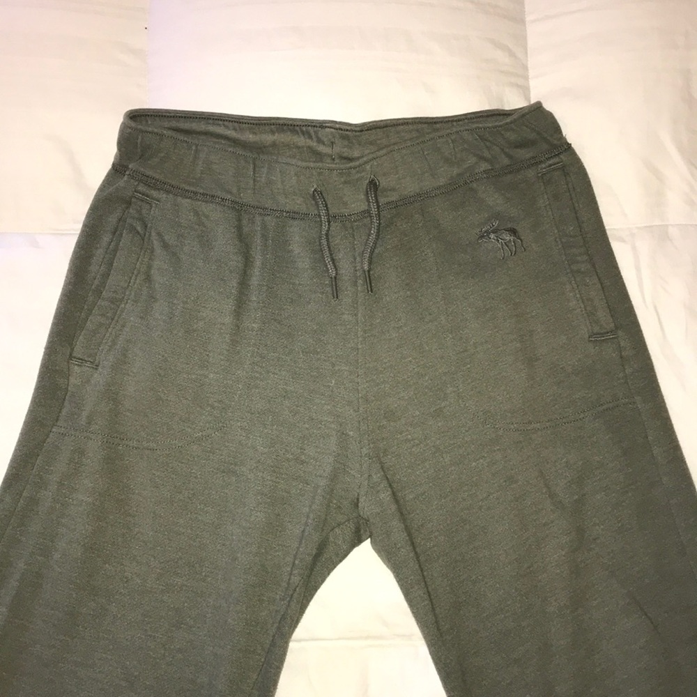 Abercrombie kids sweatpants boy